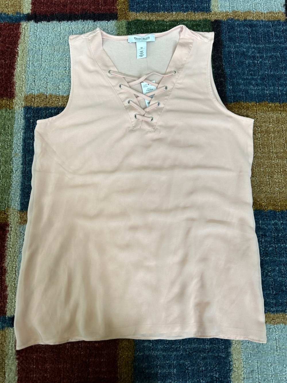 White House Black Market Blush Pink Lace-Up V-neck Sleeveless Top chiffon